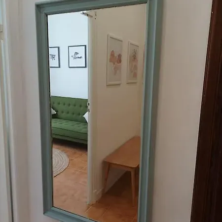 Apartament Casa Aprosio, Luminoso In Centro A Ventimiglia, A 5 Min Dal Mare E Dal Treno