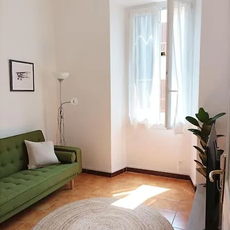 Lägenhet Casa Aprosio, Luminoso In Centro A Ventimiglia, A 5 Min Dal Mare E Dal Treno Ventimiglia