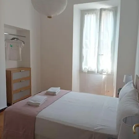 Daire Casa Aprosio, A Bright In The Center Of Ventimiglia, 5 Minutes From The Sea And The Train Station
