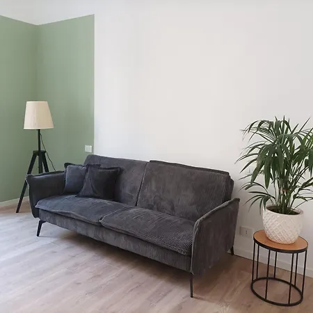 Casa Aprosio, A Big In The Center Of Ventimiglia, 5 Minutes From The Sea And The Train Station *