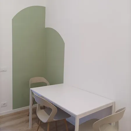 Casa Aprosio, A Big In The Center Of Ventimiglia, 5 Minutes From The Sea And The Train Station Ventimiglia